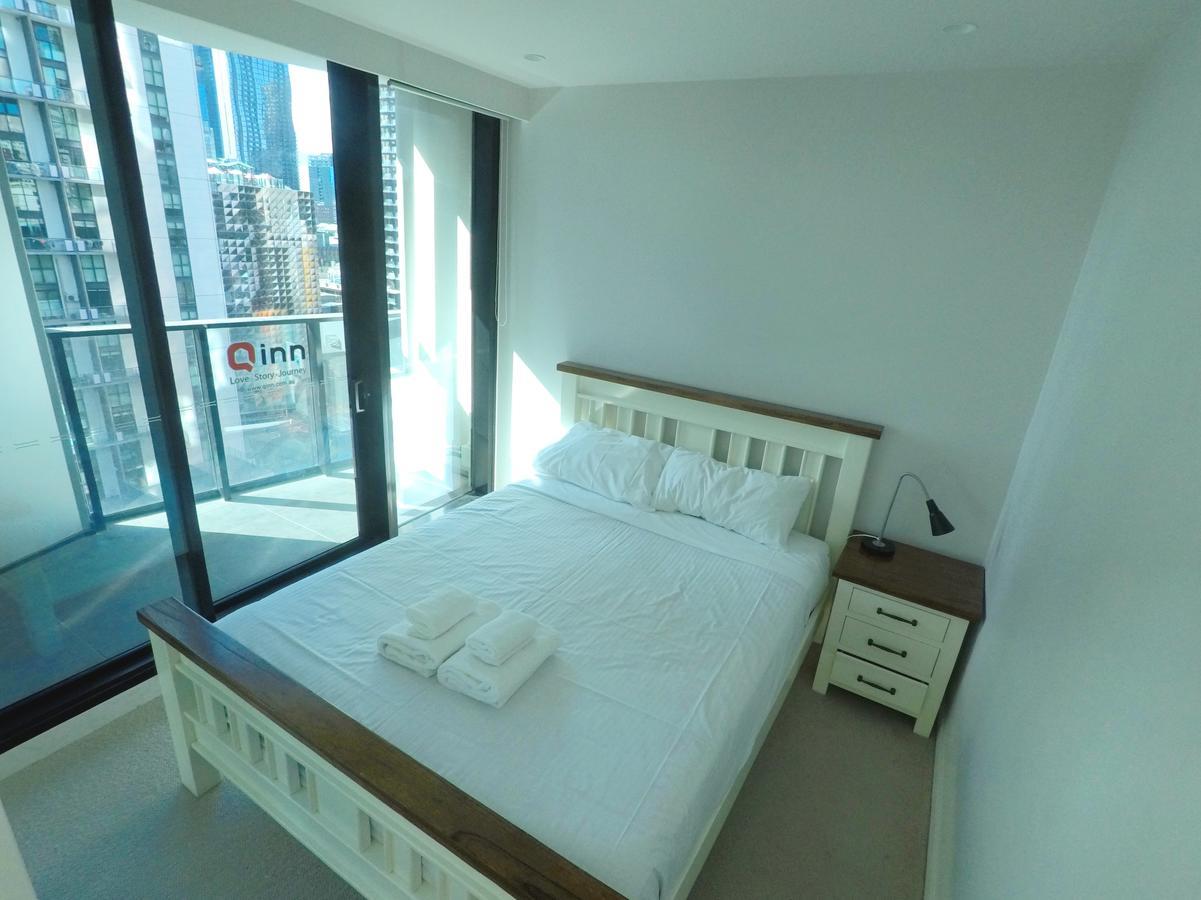 Light Tower Apartment Melbourne Exterior photo